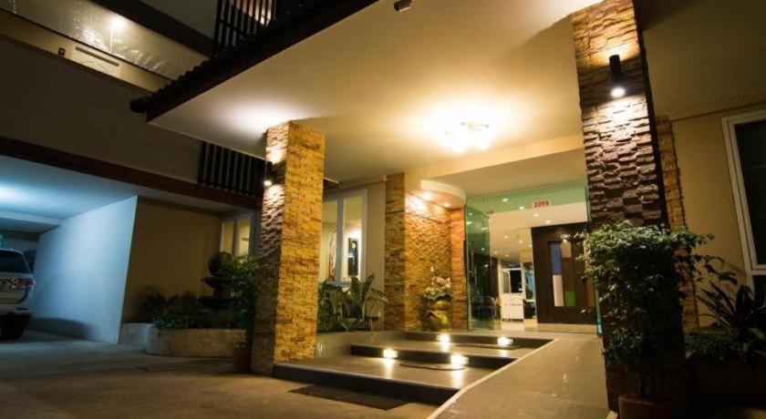 At Home At Udon Udon Thani Bagian luar foto